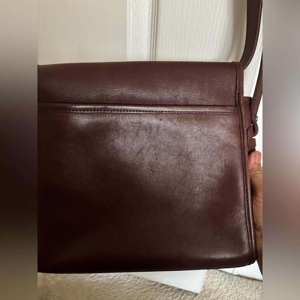 Coach Dark Brown Leather Shoulder Bag w/ long adjustbl strap - Picture 5 of 9